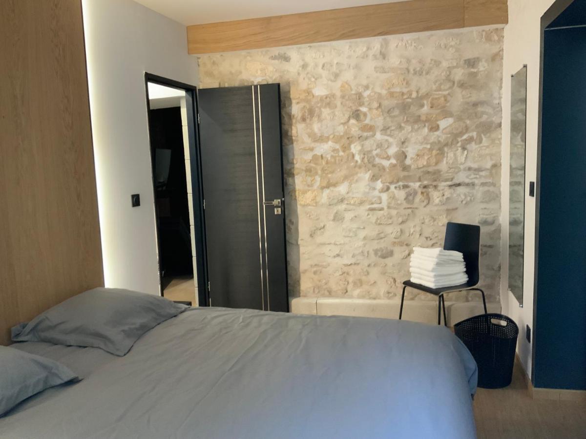 Le Charme De L'Ancien Apartment Bourges Luaran gambar