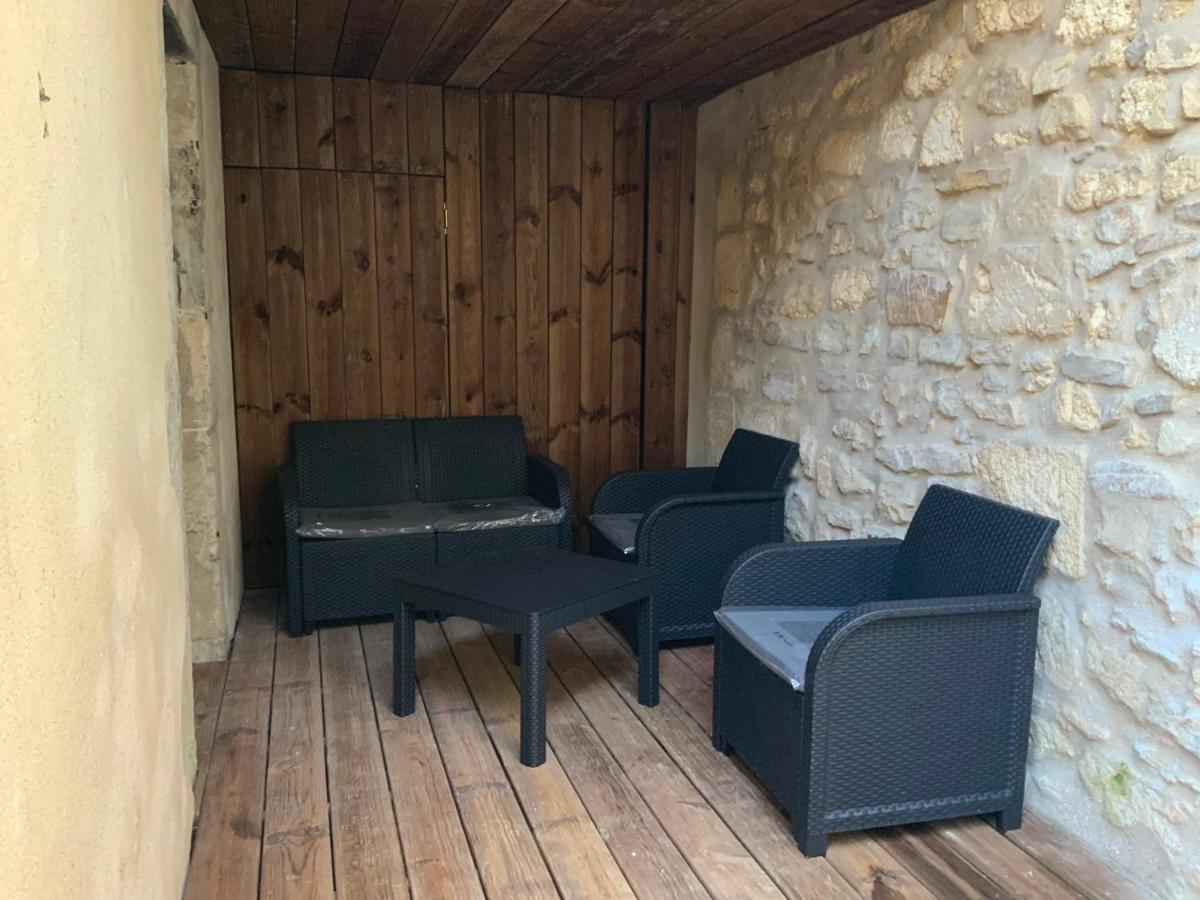 Le Charme De L'Ancien Apartment Bourges Luaran gambar
